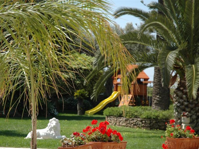 Charme Hotel Villa Principe Fitalia ファヌザ エクステリア 写真